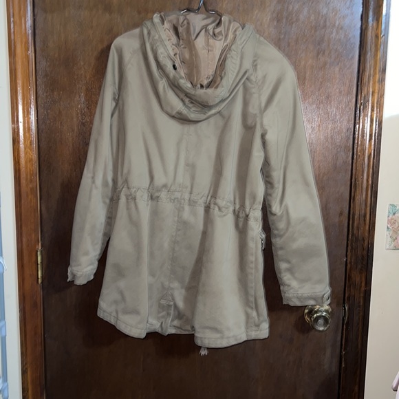 Heavy jacket - Picture 2 of 2